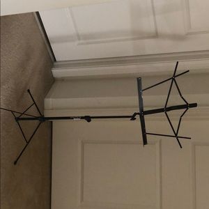 Quinlan & Fabish Foldable Music Stand